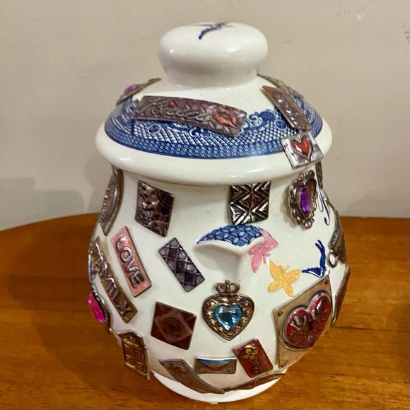 Vintage, Empire Ware, Blue Willow One of a kind Memory Jar 9.5in H x 7in D - Picture 6 of 13